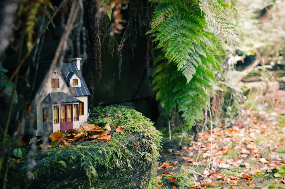 Волшебство по-скандинавски: миниатюрные домики фей острова Мэн