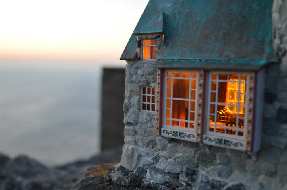 Волшебство по-скандинавски: миниатюрные домики фей острова Мэн