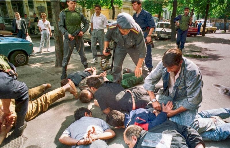 Задержание рэкетиров