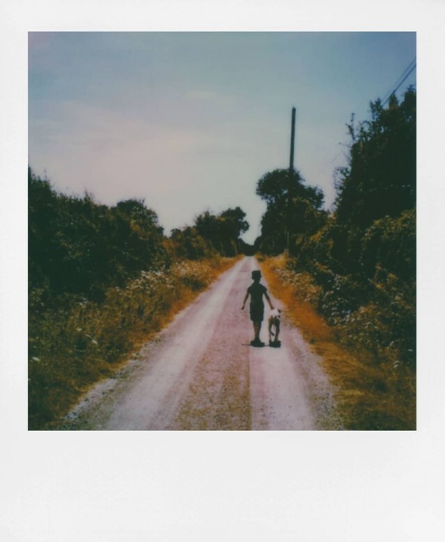 Мальчик с другом. Фотограф flaviechrb