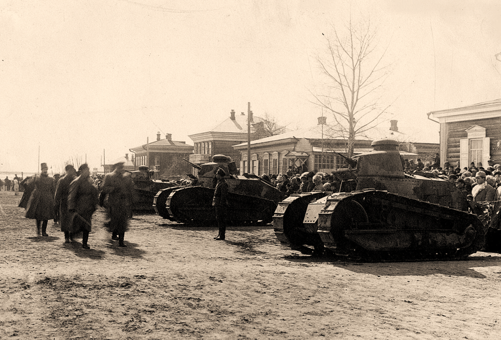 История в фотографиях. Танки