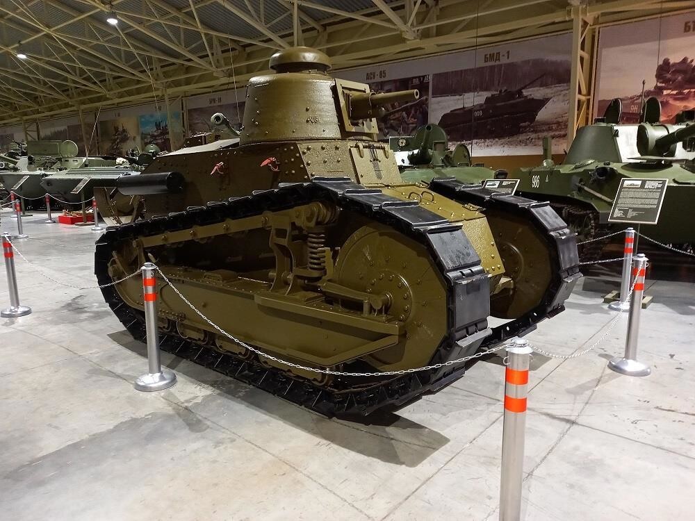 История в фотографиях. Танки