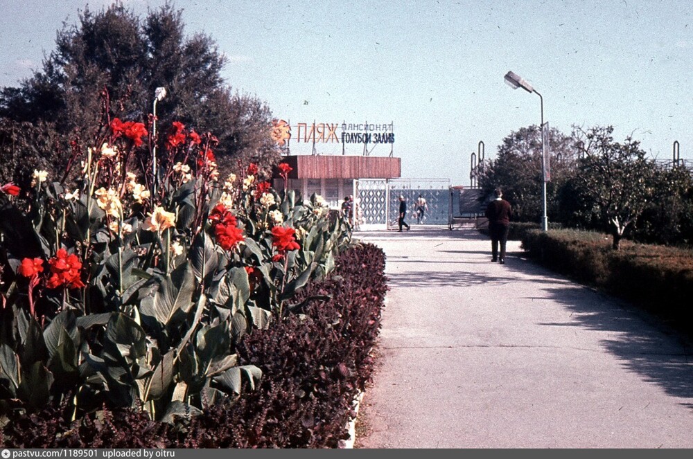А это уже посёлок Планерское, которому осталось всего-навсего 5 лет, чтобы вернуть историческое название Коктебель. 