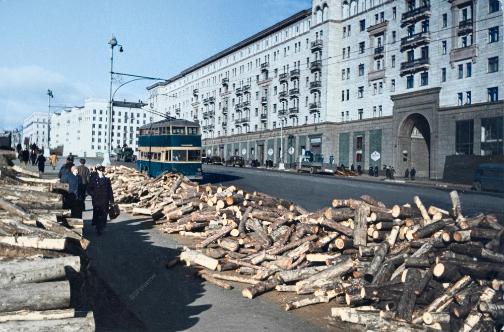 Жизнь Советской Москвы в 40-е годы