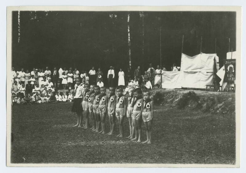 Первый советский детский дом, 1918 год.