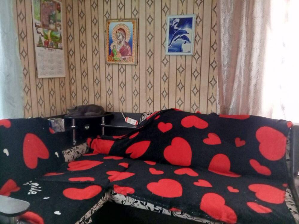 Мальчик, которого двое суток искали на Сахалине, всё это время прятался дома под диваном