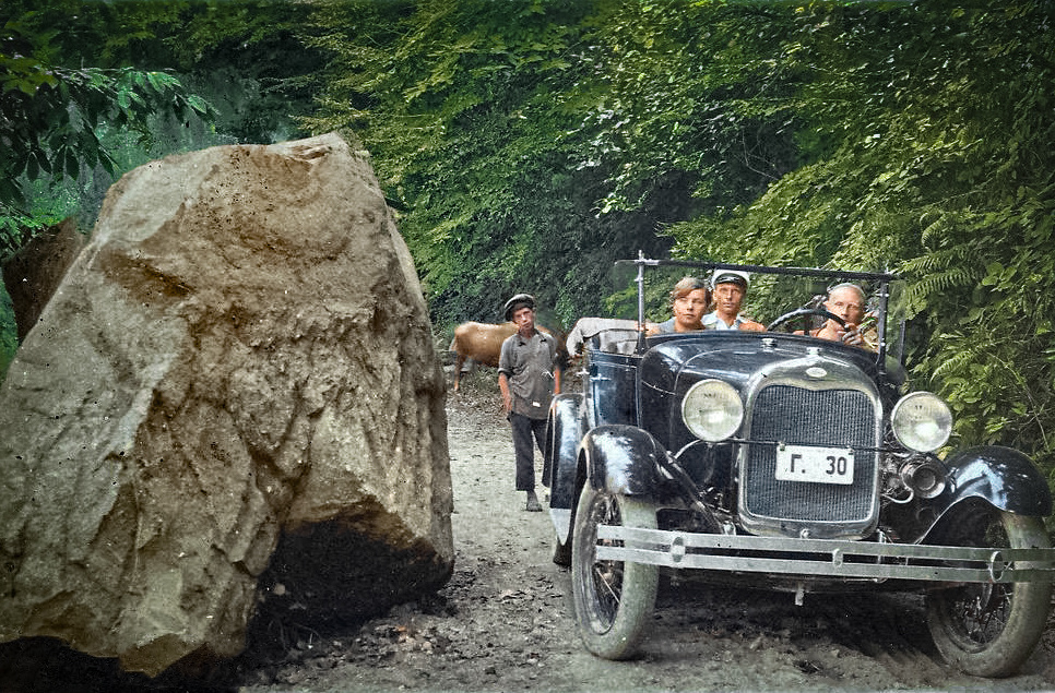 Интересные и местами забавные снимки на автомобильную тематику