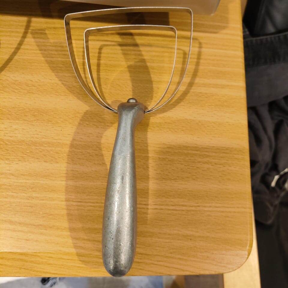 Cкребок для костной пыли