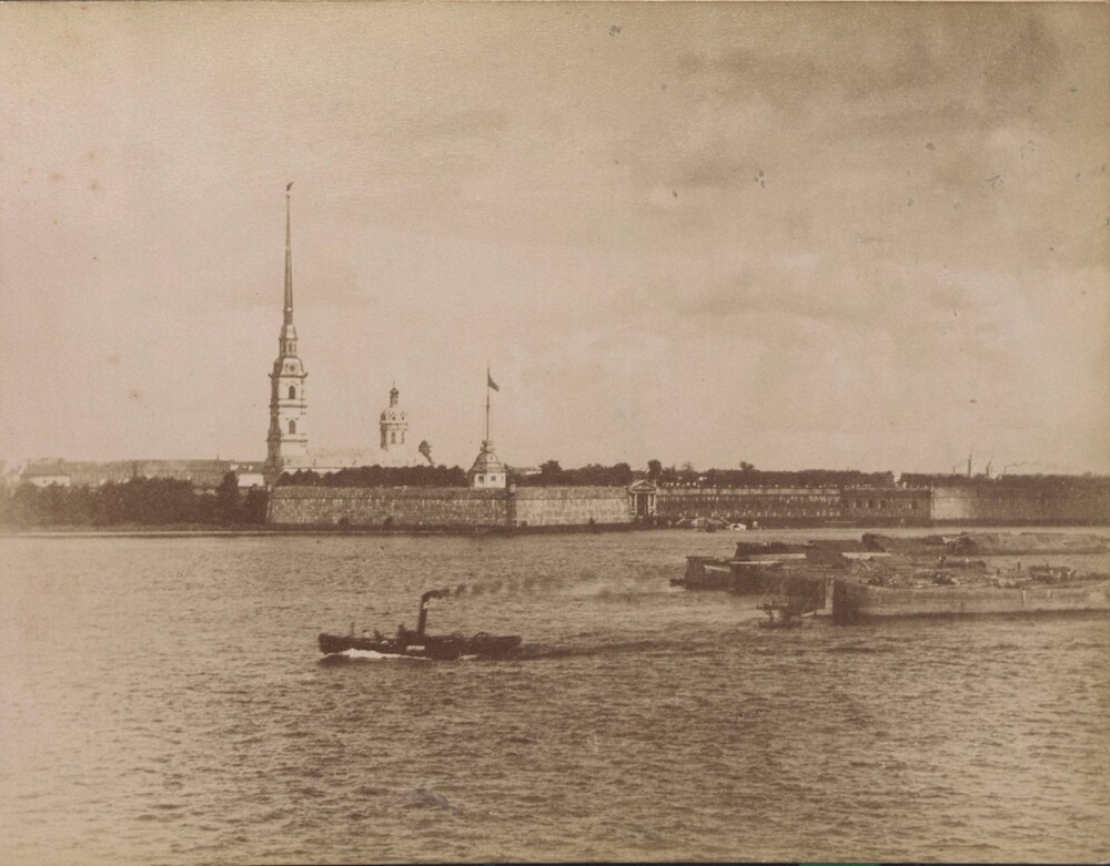 «Сувенир из Санкт-Петербурга»