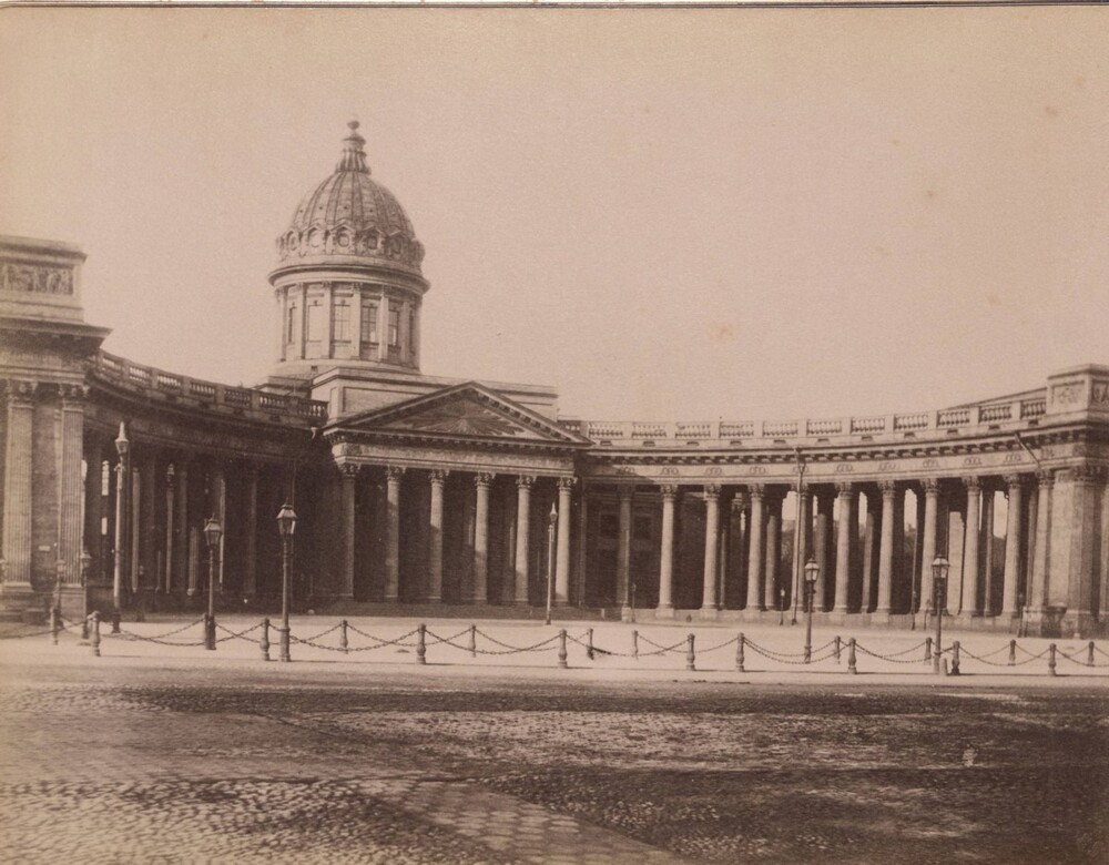 «Сувенир из Санкт-Петербурга»