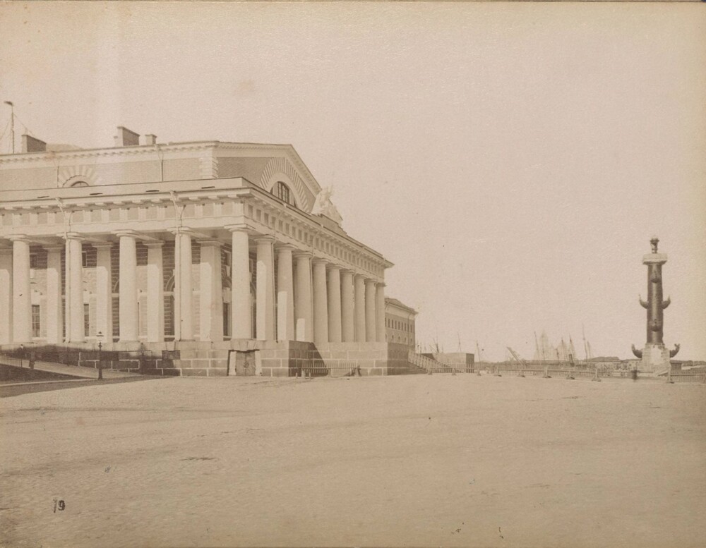 «Сувенир из Санкт-Петербурга»