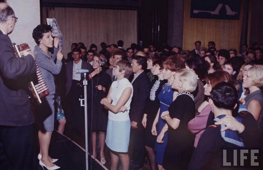 Как жила советская молодёжь в 1960-х. Фотограф Билл Эппридж