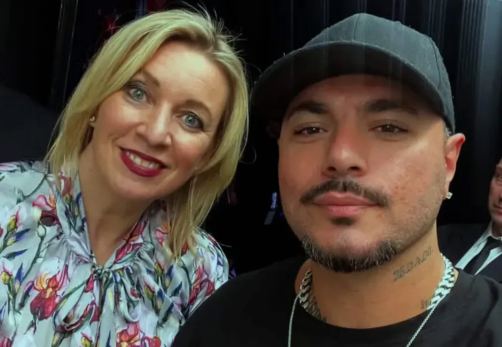 "Мой текст, его музло": Мария Захарова и рэпер Птаха выпустили новую песню