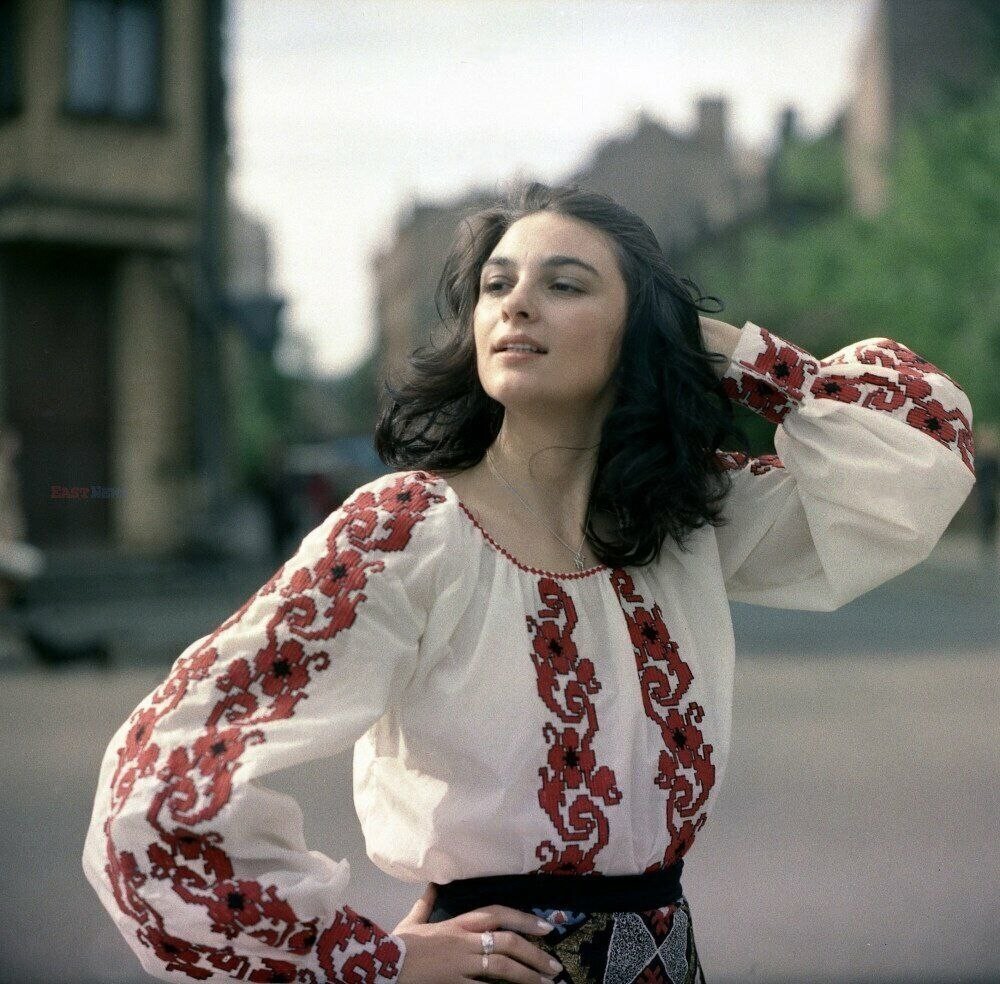 Светлана Тома.