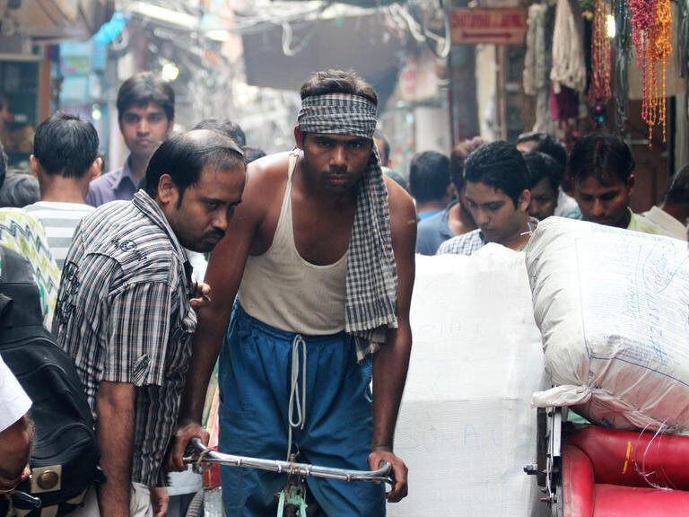 Чем обернулась программа массовой стерилизации в Индии