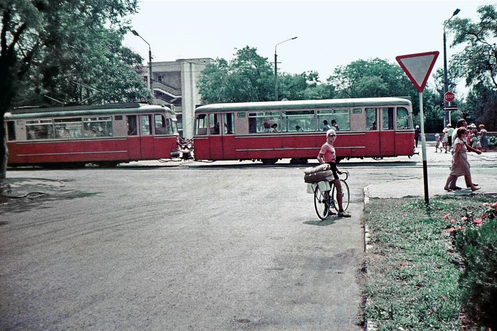 Евпатория. На фото трамвай Gotha T57 выпускавшийся в ГДР с 1957 по 1961 годы