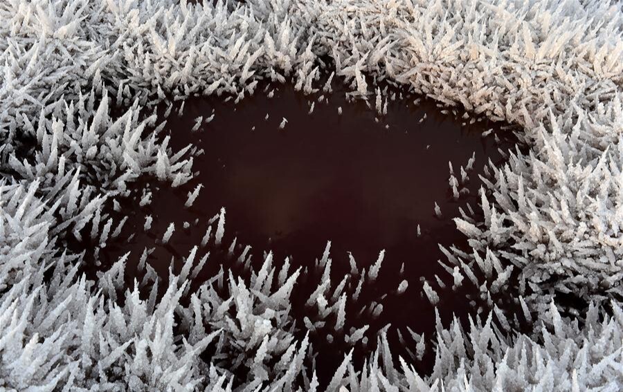 Китайское озеро, рождающее радугу, богатство и эмоции