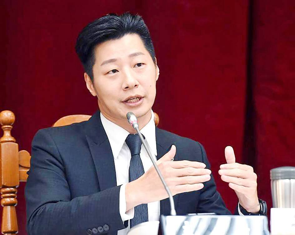 Посол Тайваня выступил со своей метал-группой на музыкальном фестивале в Хельсинки