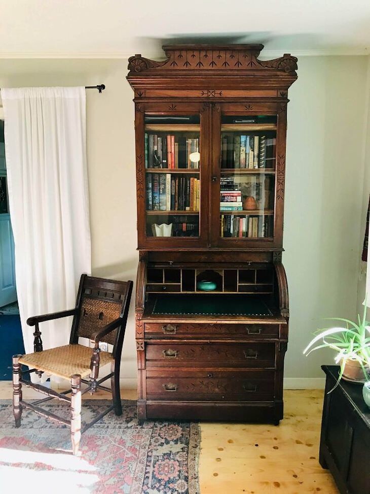 13. Секретер 1880-х годов