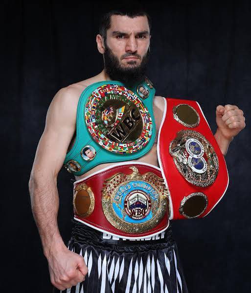 В Чечне снова потребовали извинений от российского бойца поп-ММА Даниила Бридова за оскорбление боксера Бетербиева