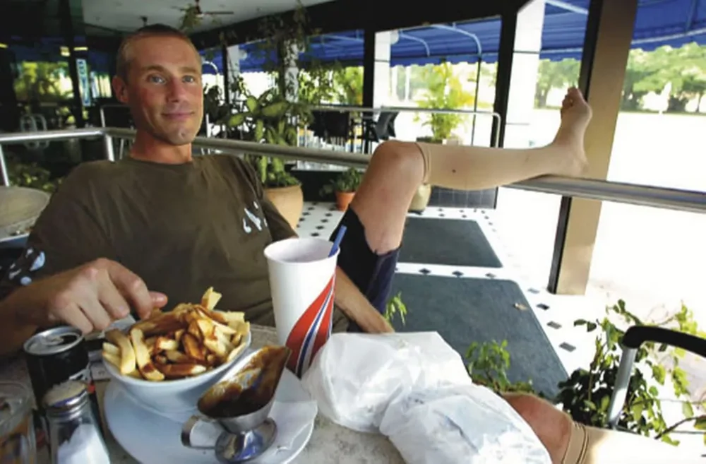 Я проснулся голым в могиле посреди пустыни и 71 день питался пиявками