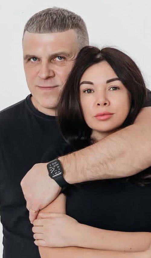 "Просто идите с моей страницы": жена депутата из Новосибирска выложила пляжные фото и обматерила критикующих