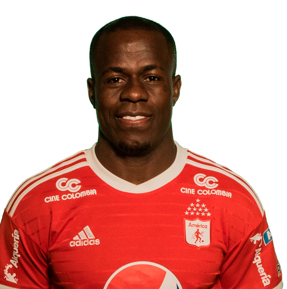 Футболист, трижды становившийся чемпионом своей страны, окончил школу в 41 год