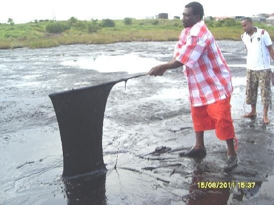 Озеро Пич-Лейк – место-феномен, где земля перестала быть твёрдой
