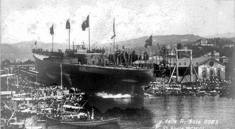 Бесславный и заброшенный. История броненосца Roma