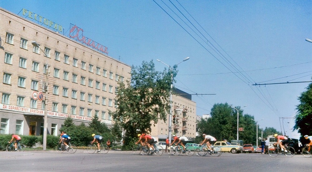 Велогонка на улицах города. 28 мая – 13 августа 1984 года. Абакан.