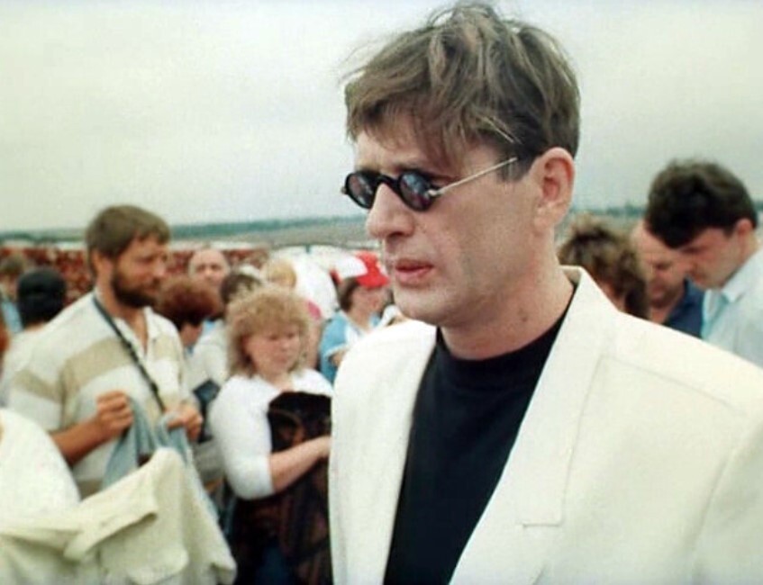 Что скрыто в фильме "Гений": детали эпохи, которые сегодня читаются иначе