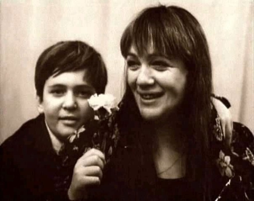 Галина Волчек с сыном Денисом