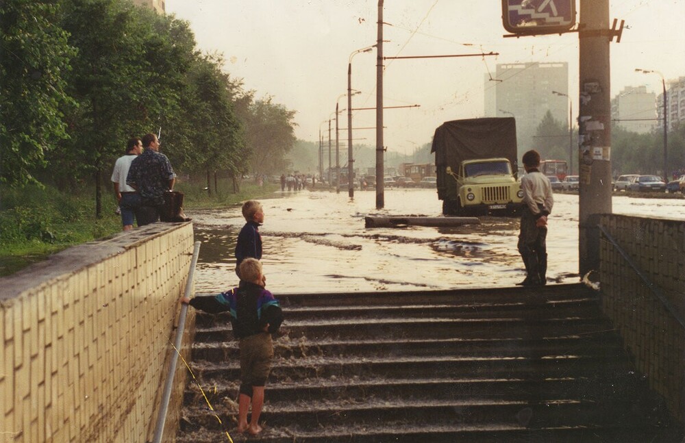 А тут заливает Щёлковское шоссе.