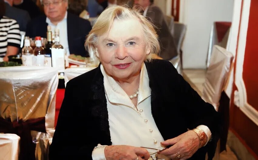 Единственная жена Невинного - Нина Гуляева.