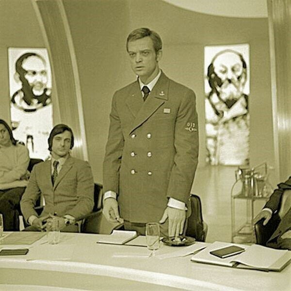 Владислав Дворжецкий в роли капитана Бертона. "Солярис".