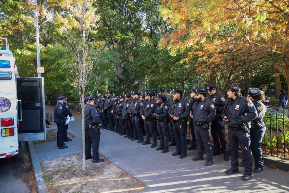 Потерял весь шарм: американцы недовольны, что полиция выгнала бездомных из городского парка
