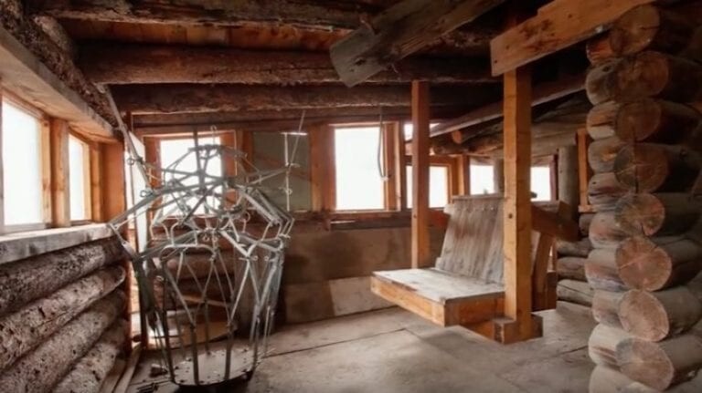 Призрачный дом Смита, поглотивший своего создателя