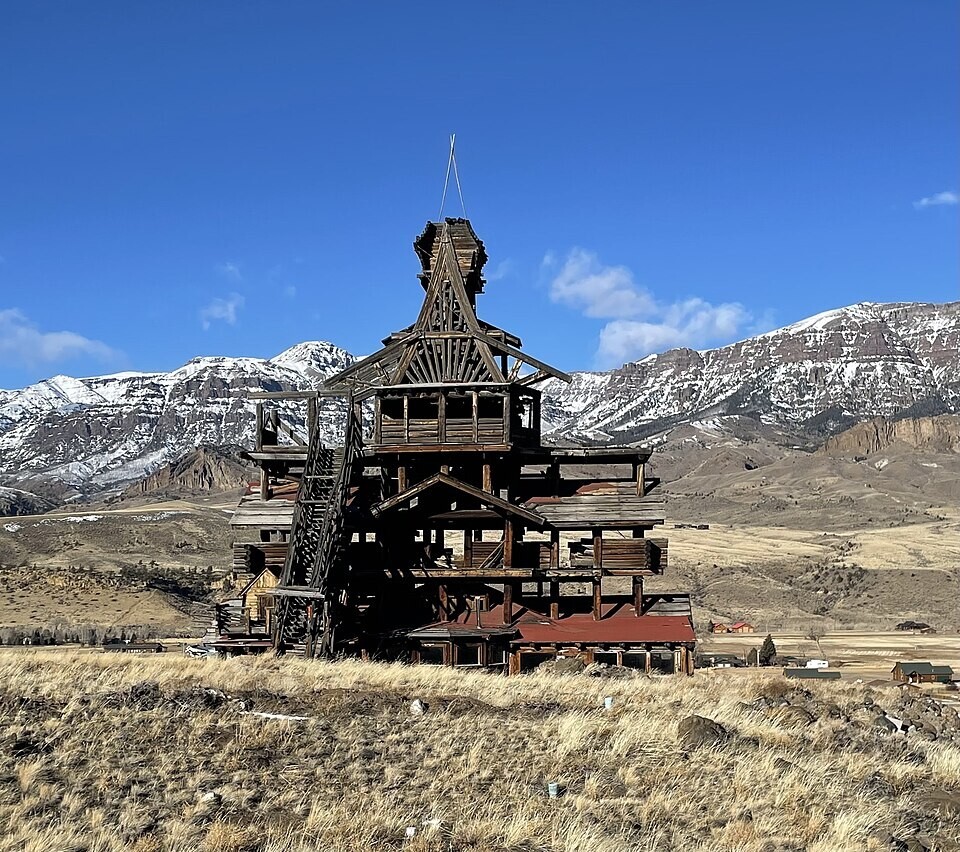 Призрачный дом Смита, поглотивший своего создателя