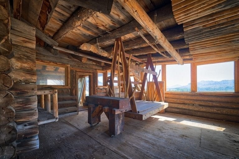 Призрачный дом Смита, поглотивший своего создателя