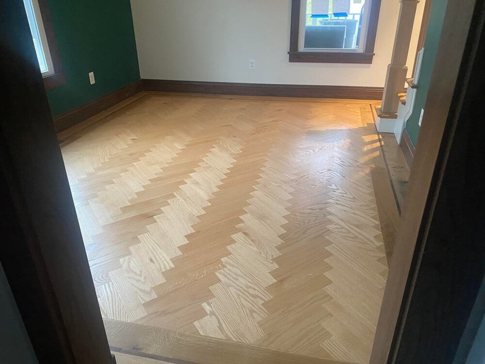 14. Сам изготовил и положил паркет 14. Сам изготовил и положил паркет