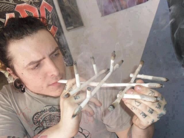  Намешалось 