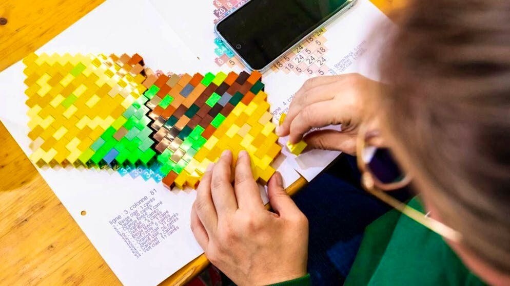 В Швейцарии собрали самую большую в мире фреску из конструктора Lego