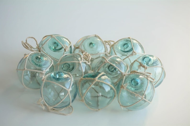 Стеклянные поплавки – морские сокровища с двух концов света