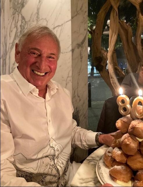 «Он сам упал на нож»: британка отрицает убийство мужа