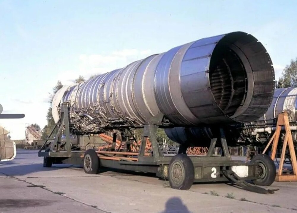 АвтоВАЗ, мой мозг не понимает, как такое возможно!