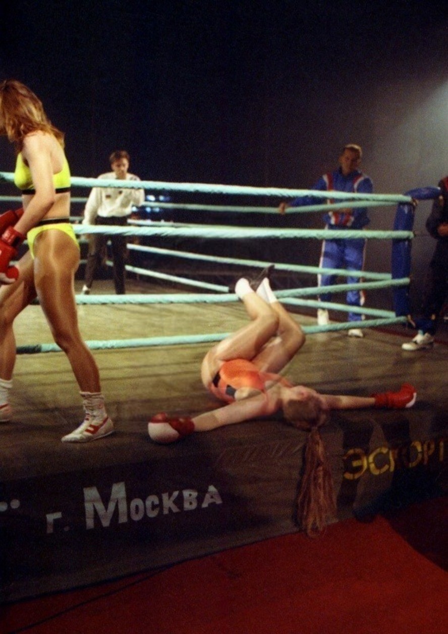 Шоу «Сталлоне рокетс» в выставочном павильоне №4 в Сокольниках. Москва, 26 октября 1991 года.