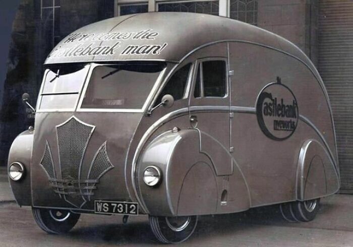 12. Фургон для доставки от Holland Coachcraft, Гован, Шотландия, 1930-е года