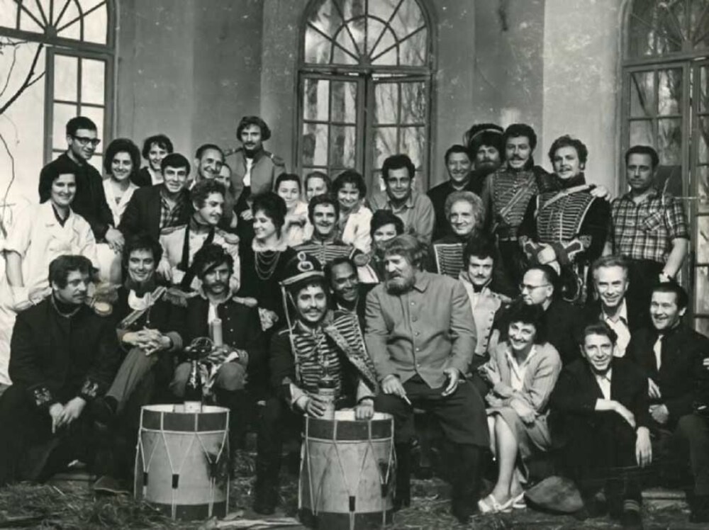 Съёмочная группа фильма «Гусарская баллада».