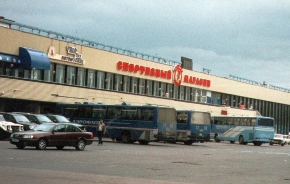 Автобусы «экспресс», центральный городской аэровокзал, Москва, 1998 год