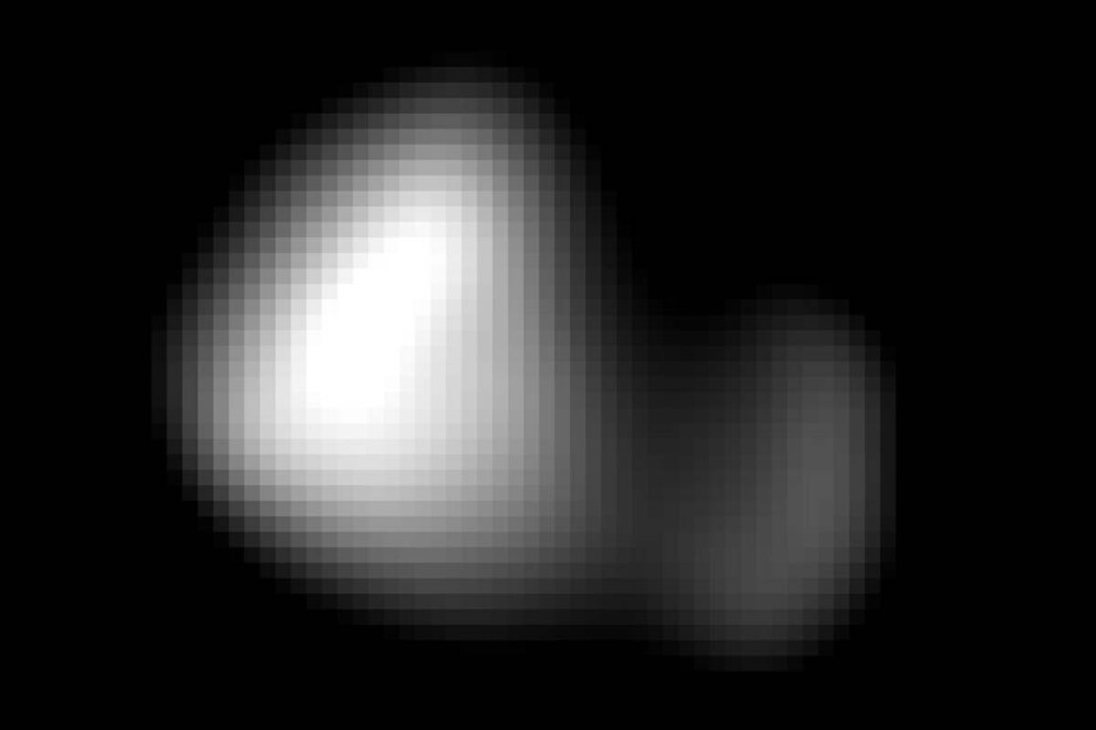 Харон: спутник Плутона, найденный случайно